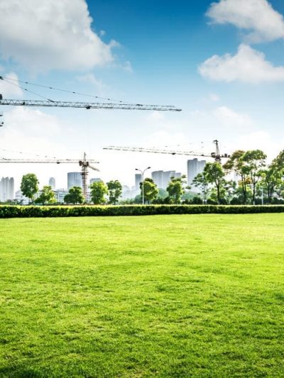 🏬 Commercial Land