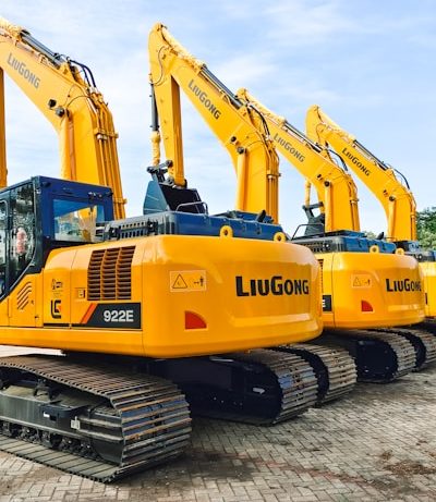 🚜 Construction & Heavy Machinery